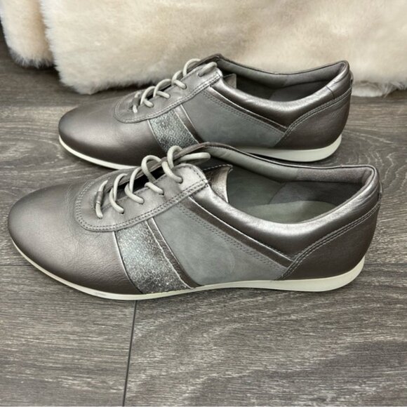 ECCO Silver Touch Sneaker Lace Shoes Metallic Leather Size 6 - Picture 4 of 12